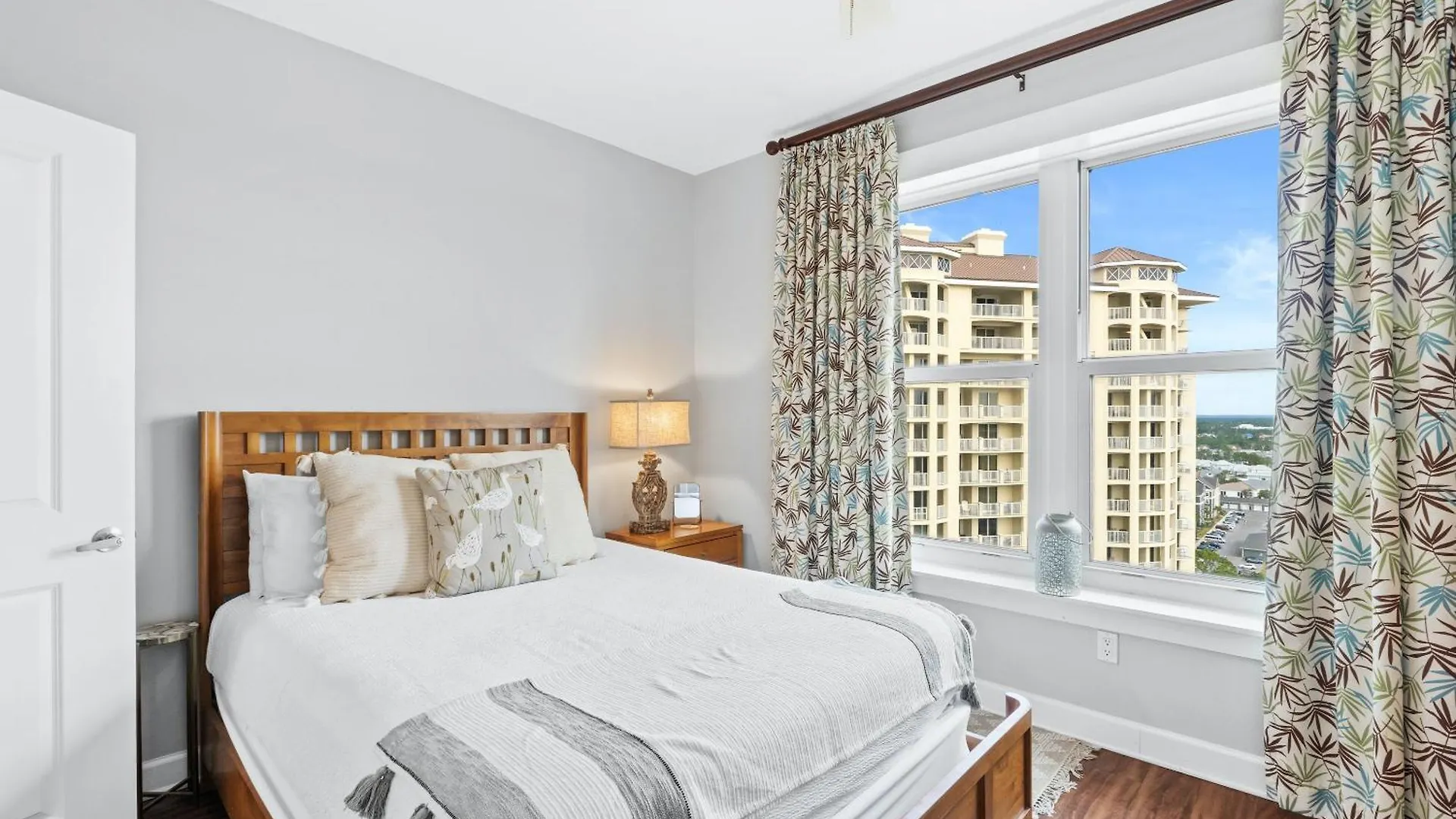 Apartment Grand Panama Beach Resort By Panhandle Getaways Panama City Beach United States